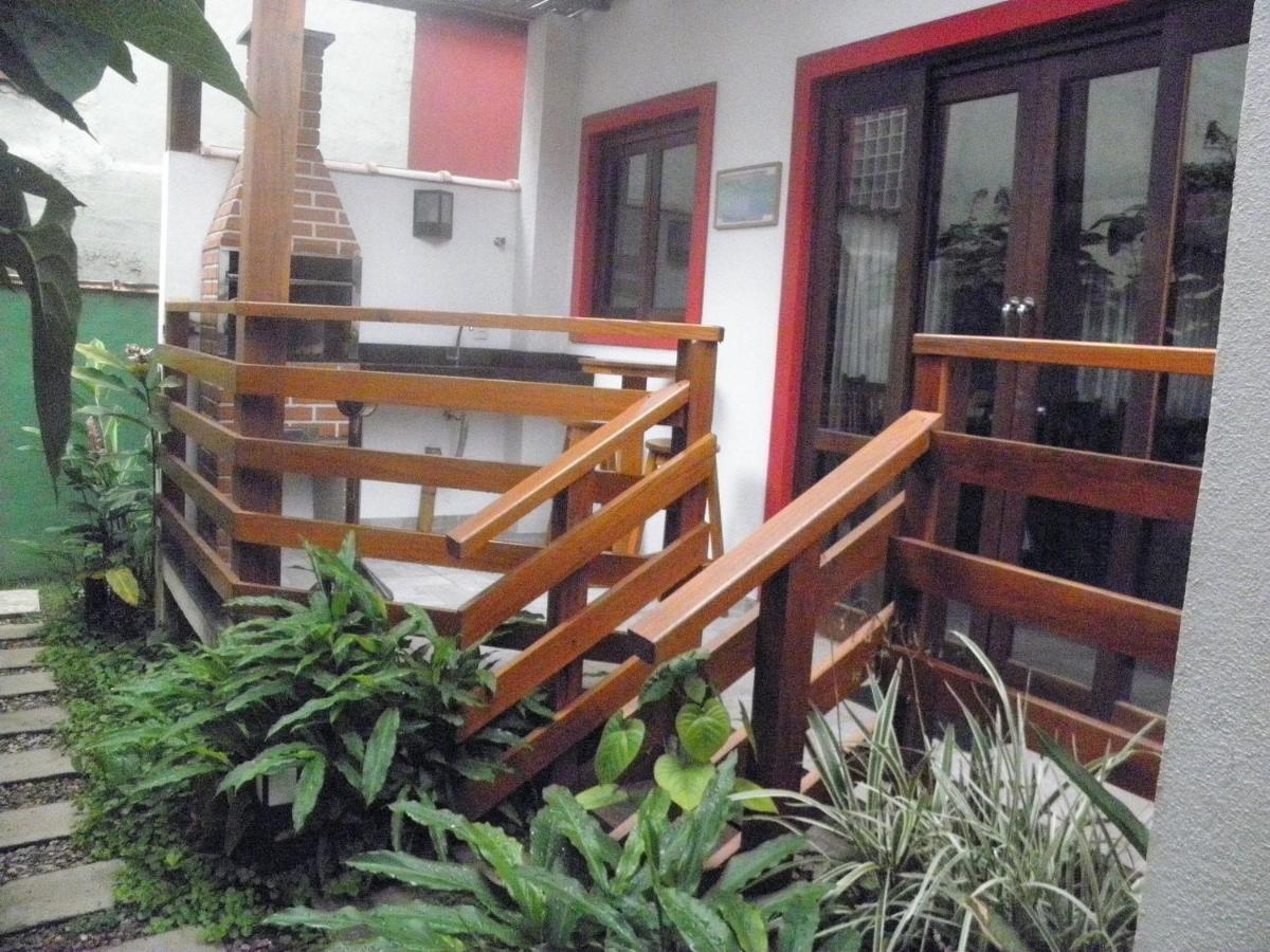 Condominio Na Praia Do Lazaro Убатуба Екстер'єр фото